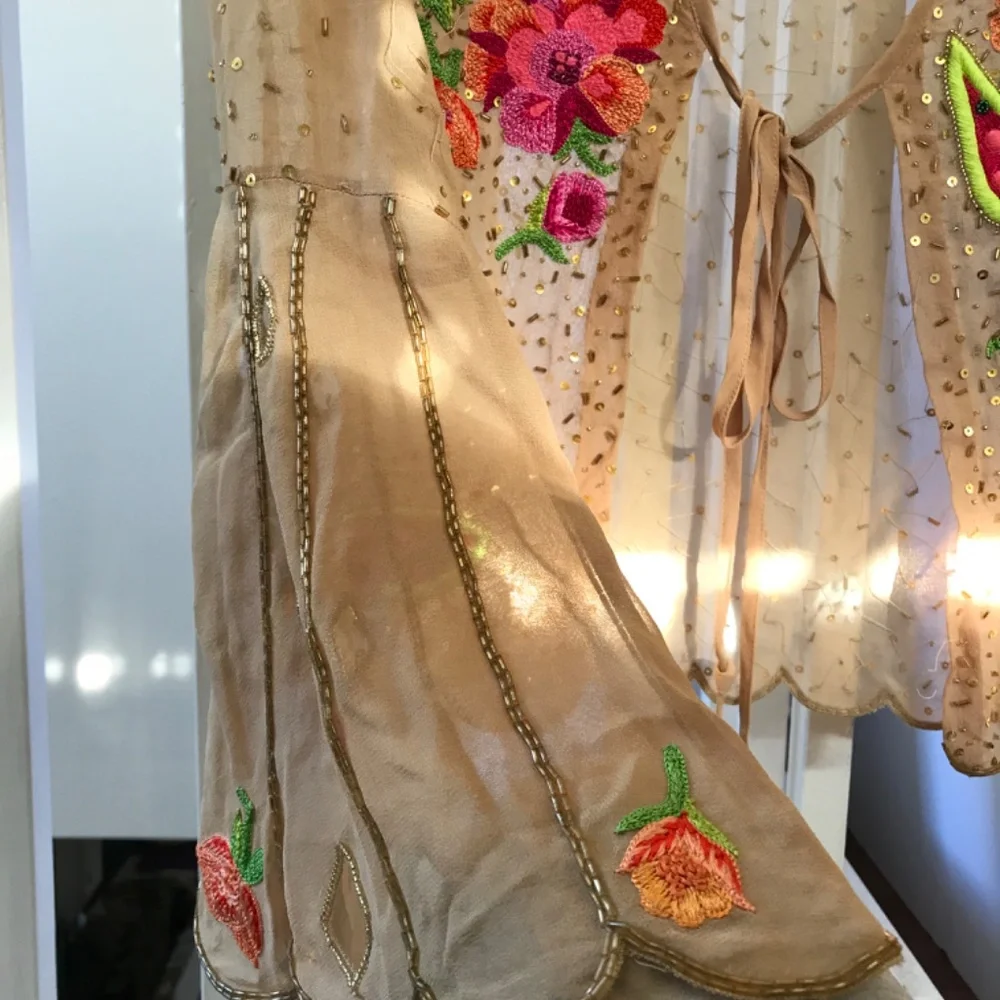 Vintage Matthew Williamson Sequin Neon 🦋 Butterflies sheer top RARE Sm/petite - Picture 8 of 9